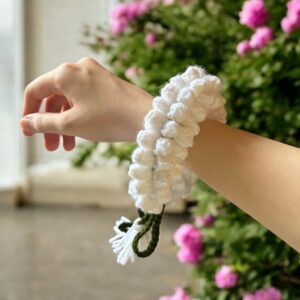 White Gajra