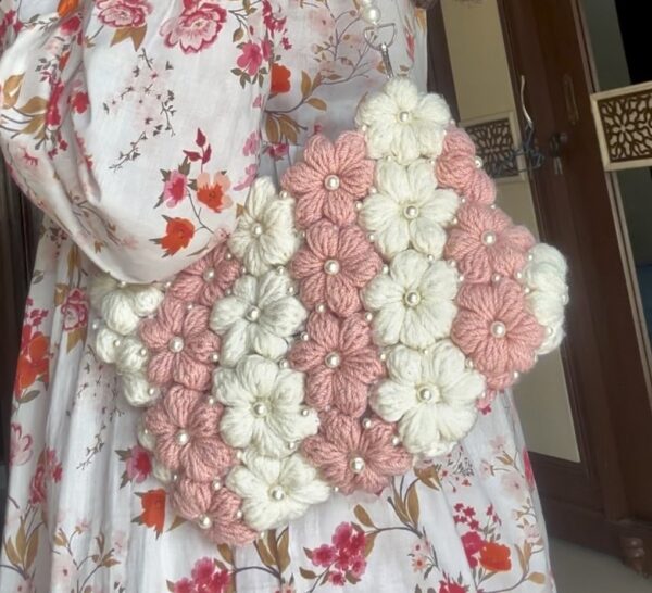 Pink & white - Image 2
